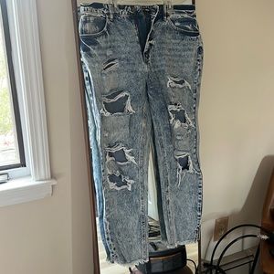 Fashion Nova medium distressed jeans